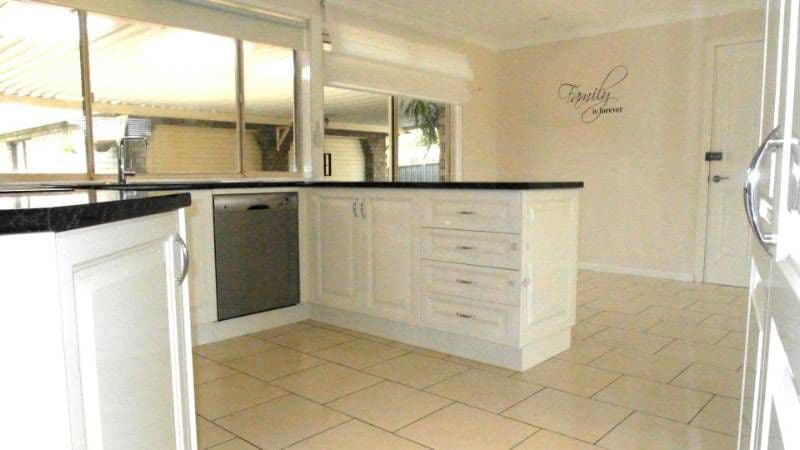 39 Corndew Crescent, WERRINGTON DOWNS NSW 2747, Werrington Downs - Thumbnail 2
