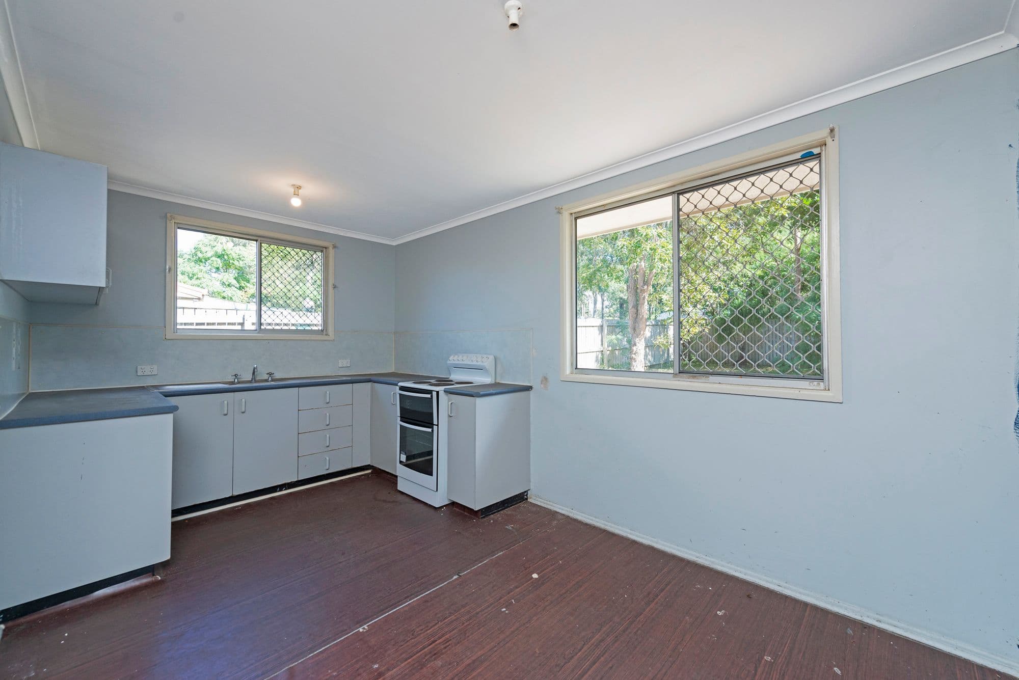 24 Thornside Street, Eagleby QLD 4207, Eagleby - Thumbnail 4