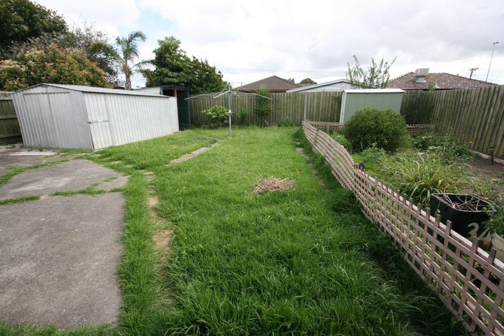 34 Belfort Street, ST ALBANS VIC 3021, St Albans - Thumbnail 7