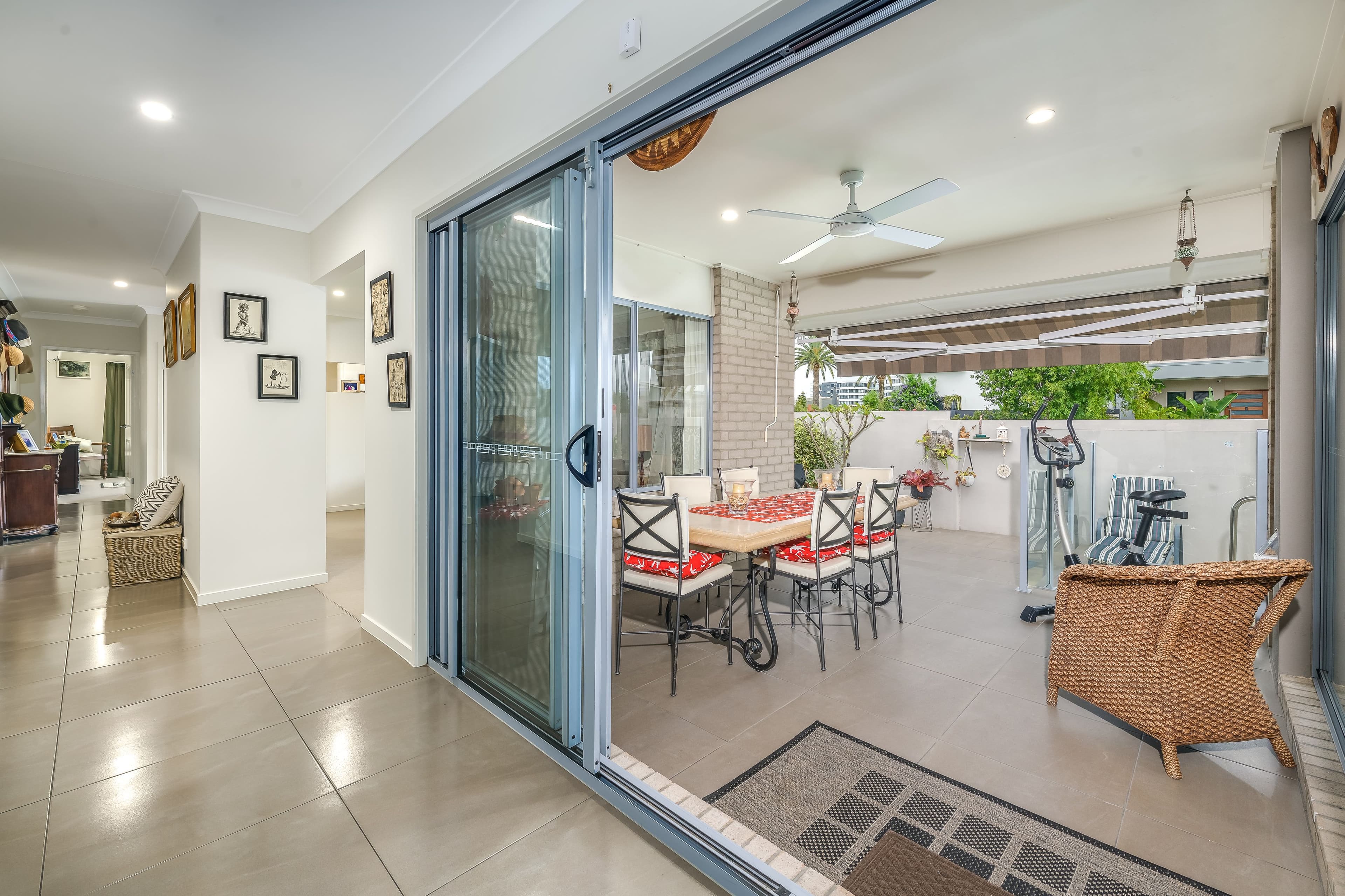 1 Catana Crescent, Hope Island QLD 4212, Hope Island - Thumbnail 6
