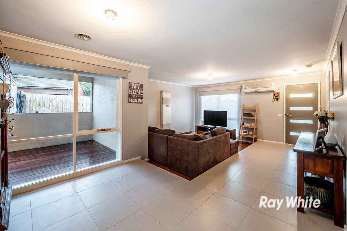 12 Lupin Court, Cranbourne North VIC 3977, Cranbourne North - Thumbnail 8