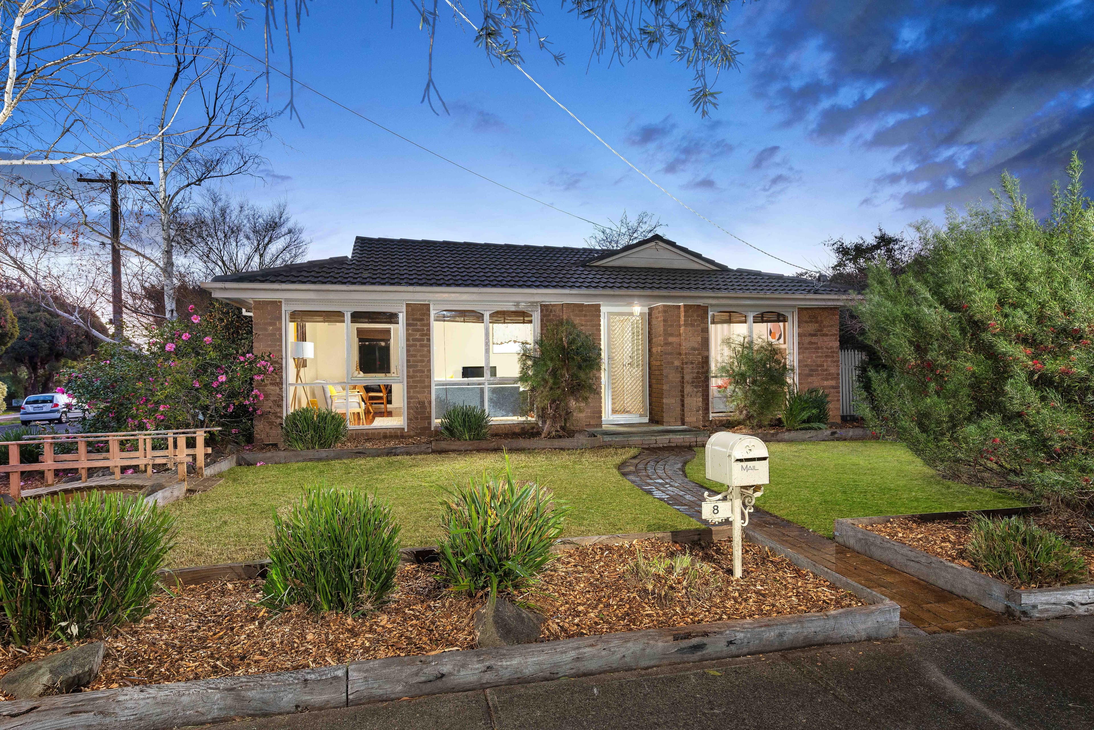 8 Japonica Street, Bundoora VIC 3083, Bundoora - Thumbnail 2