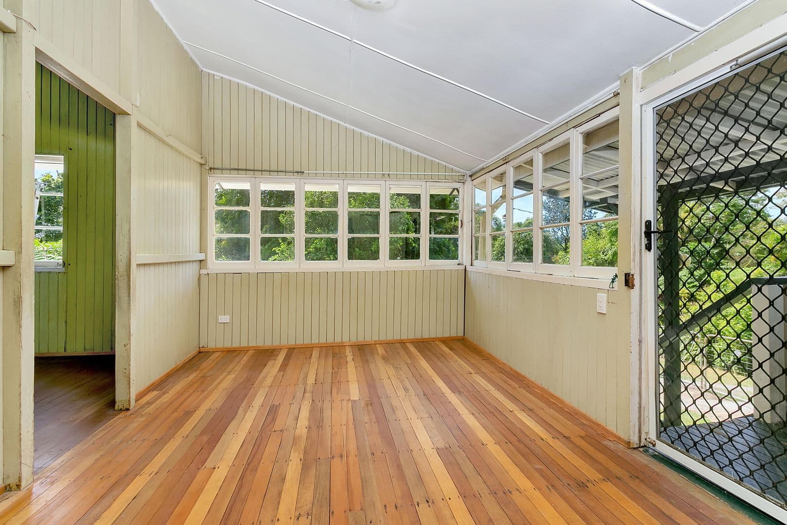 16 Morton Street, Kuranda QLD 4881, Kuranda - Thumbnail 5