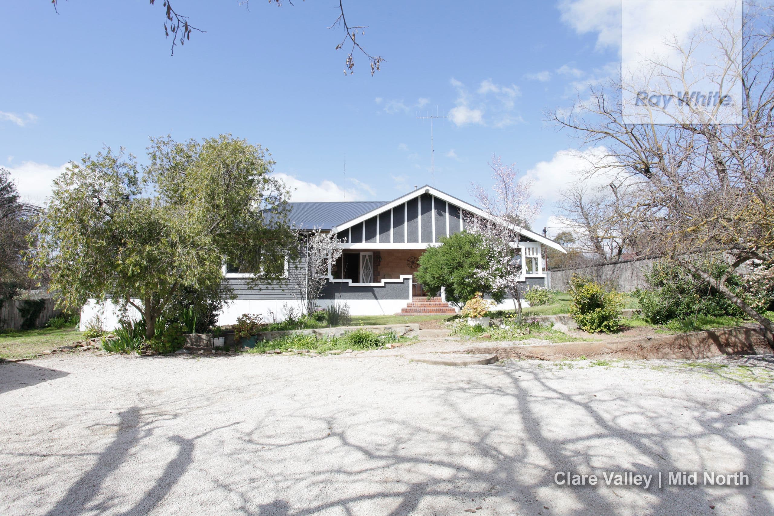 29 Chapel Street, Burra SA 5417, Burra - Image 1