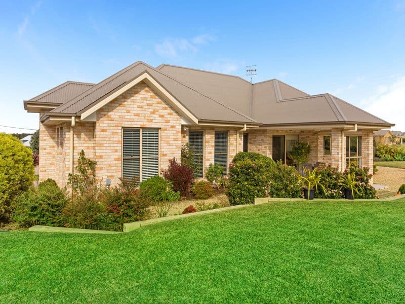 22 St Andrews Way, Coolangatta - Thumbnail 6