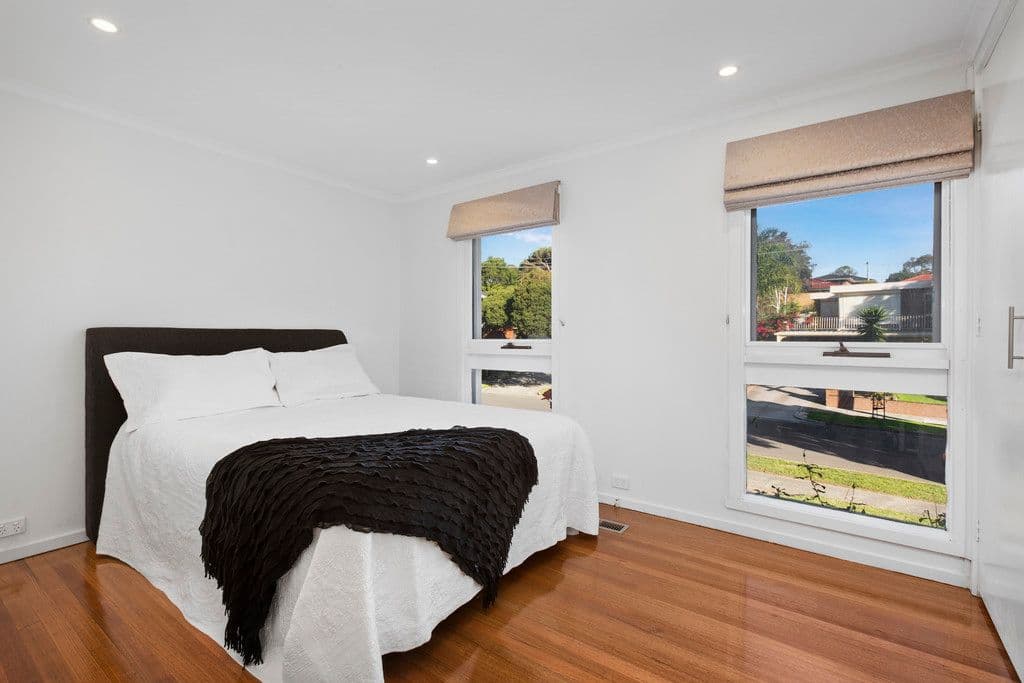 16 Rowan Street, Doncaster East VIC 3109, Doncaster East - Thumbnail 5