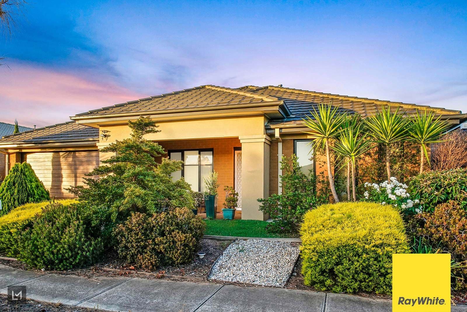 8 Cobram Street, Tarneit VIC 3029, Tarneit - Thumbnail 2