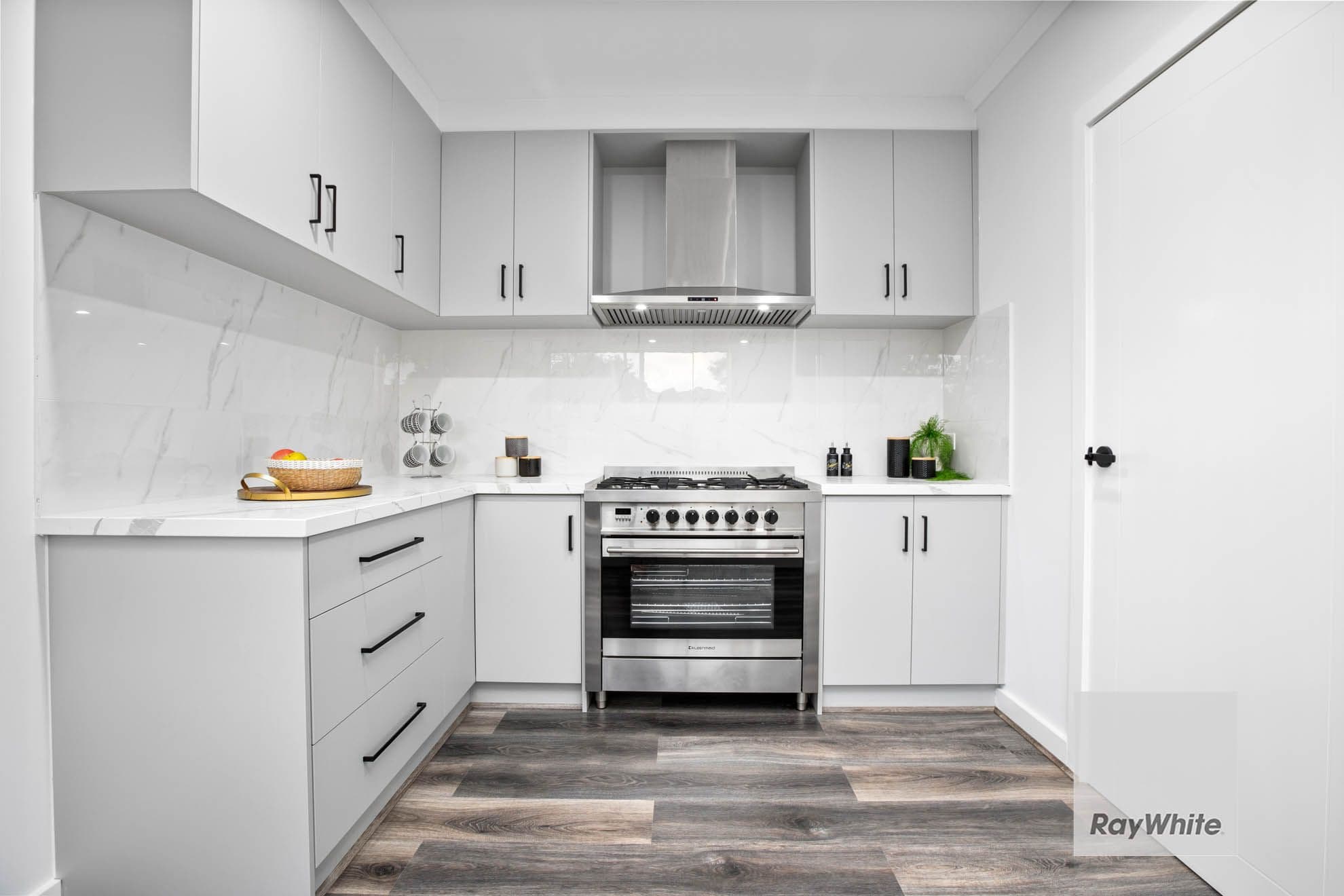 5 Hele Close, Caroline Springs VIC 3023, Caroline Springs - Thumbnail 4