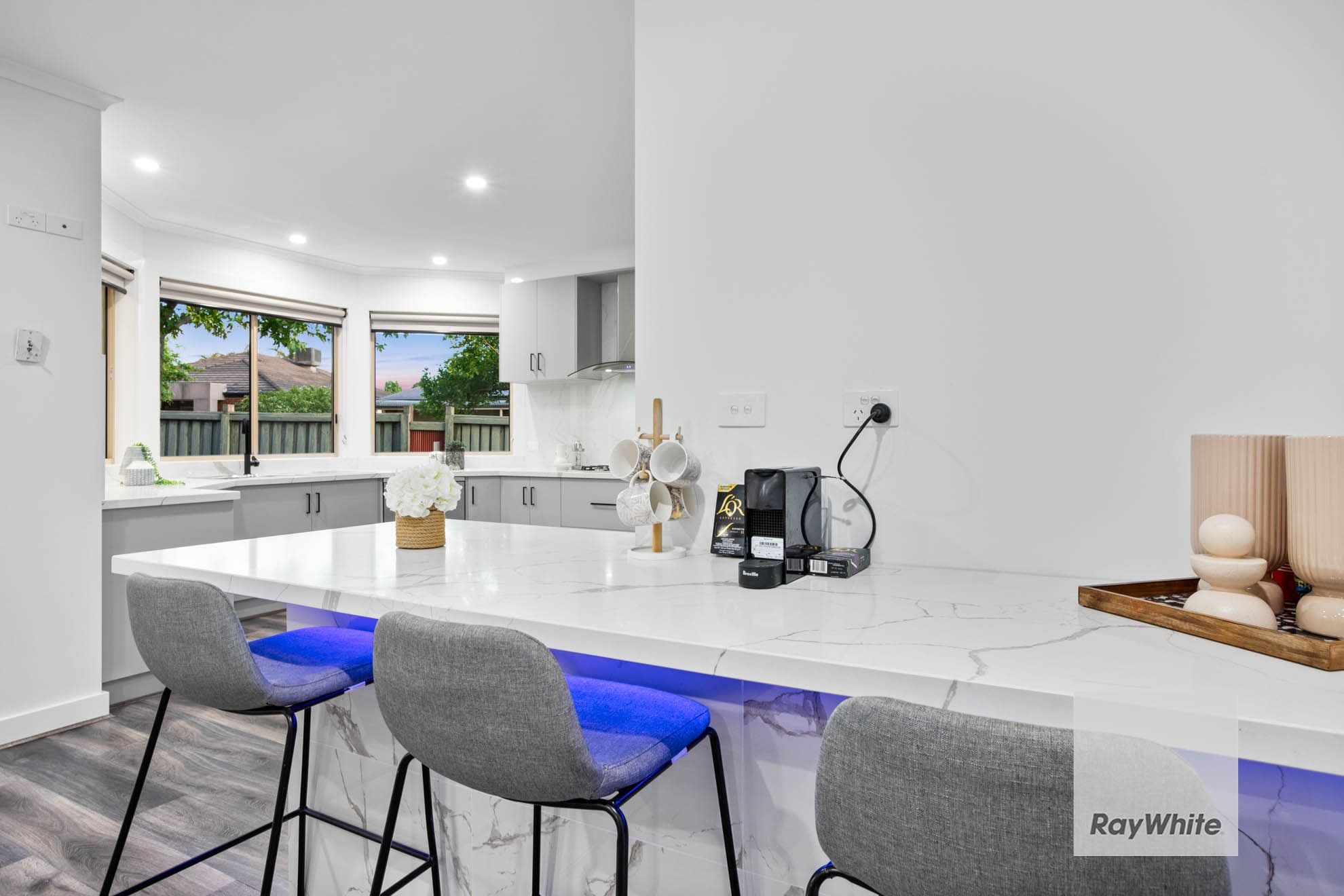5 Hele Close, Caroline Springs VIC 3023, Caroline Springs - Thumbnail 5