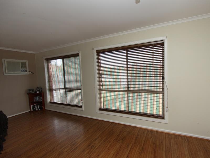 1/393 Lawrence Hargrave Drive, Werribee - Thumbnail 4