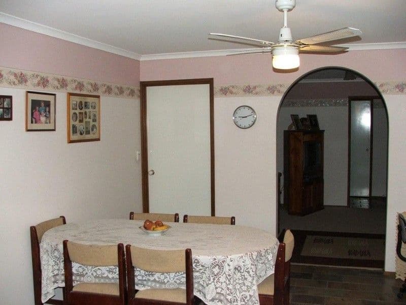 5 Margarita Close, BERWICK VIC 3806, Berwick - Thumbnail 5