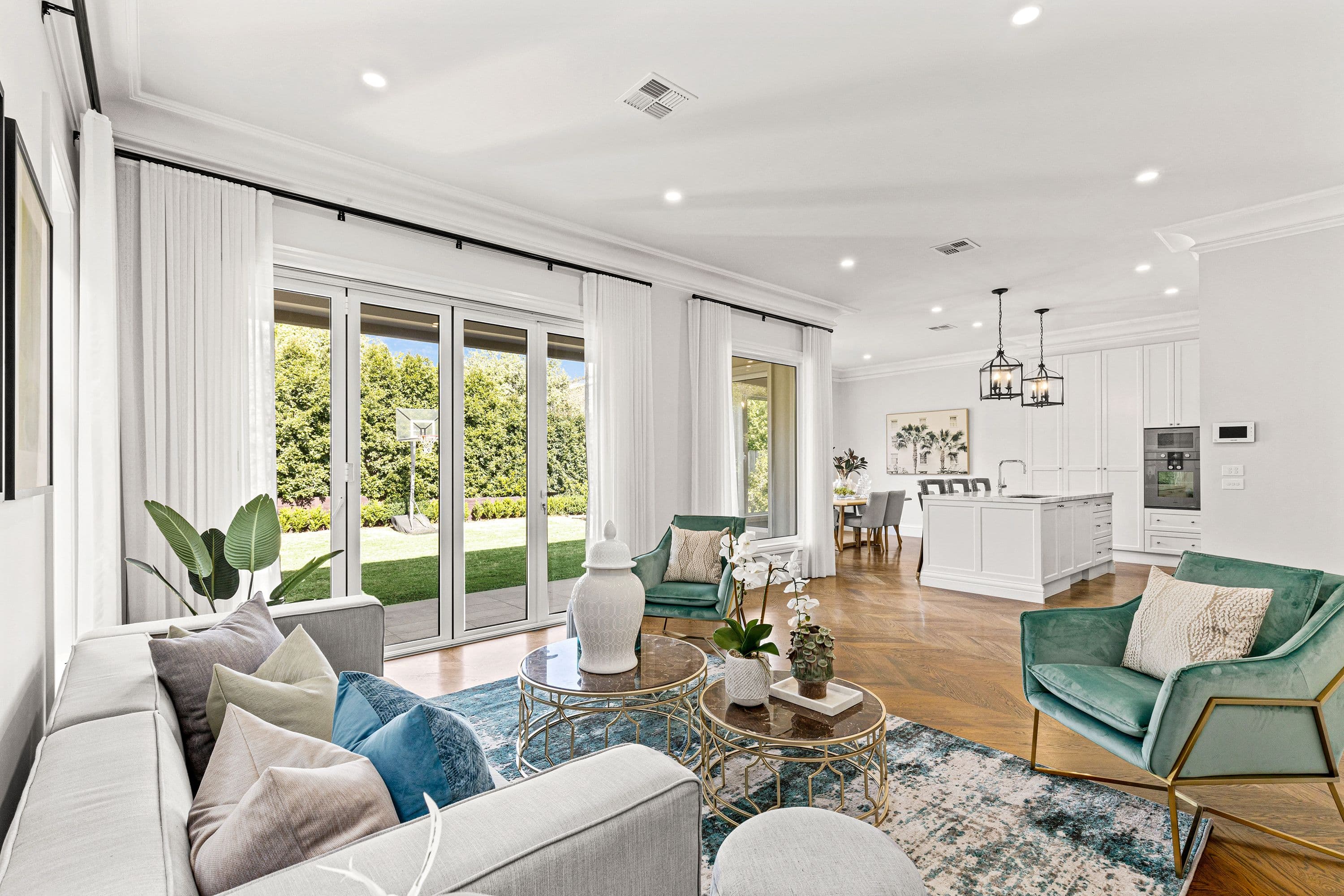 18 Elm Street, Surrey Hills VIC 3127, Surrey Hills - Thumbnail 5