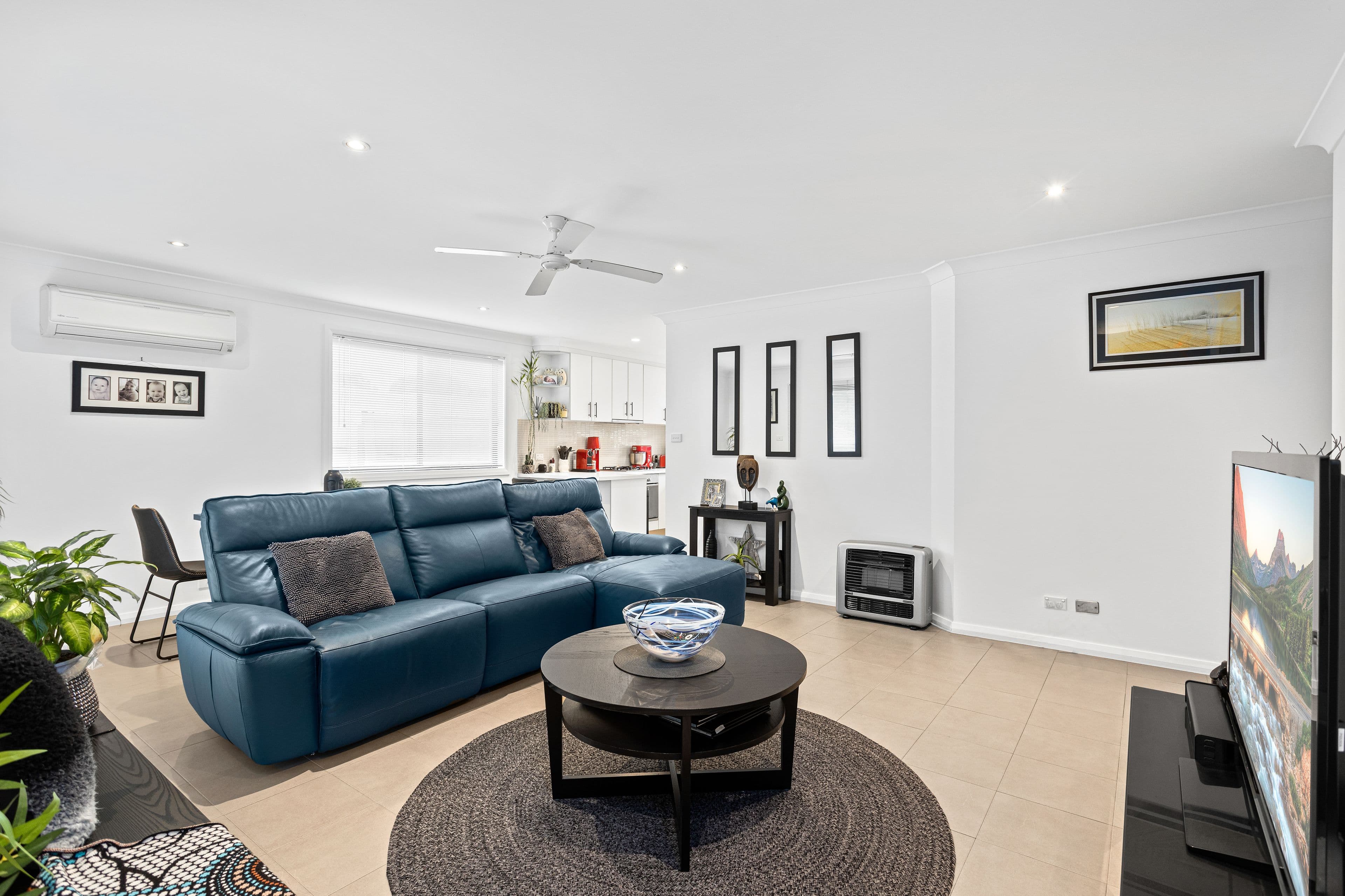 2/3 Jindabyne Road, Flinders NSW 2529, Flinders - Image 1