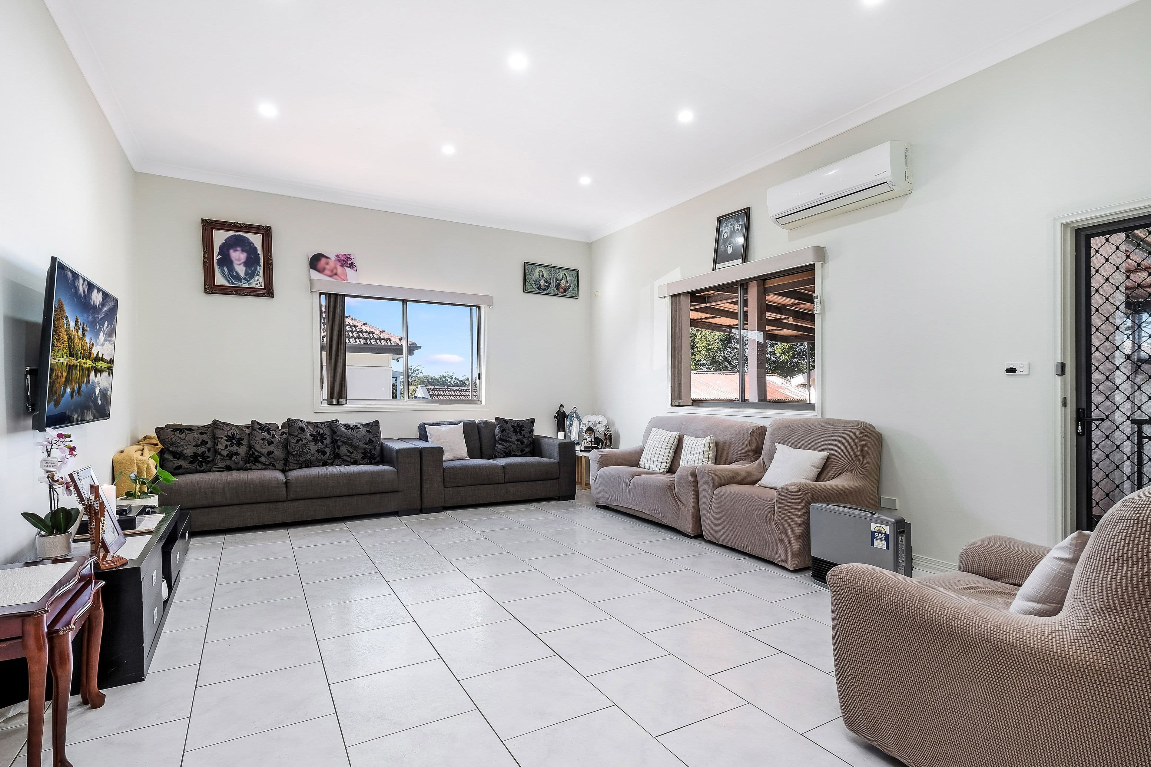 6 Glassop Street, Bankstown NSW 2200, Bankstown - Thumbnail 2