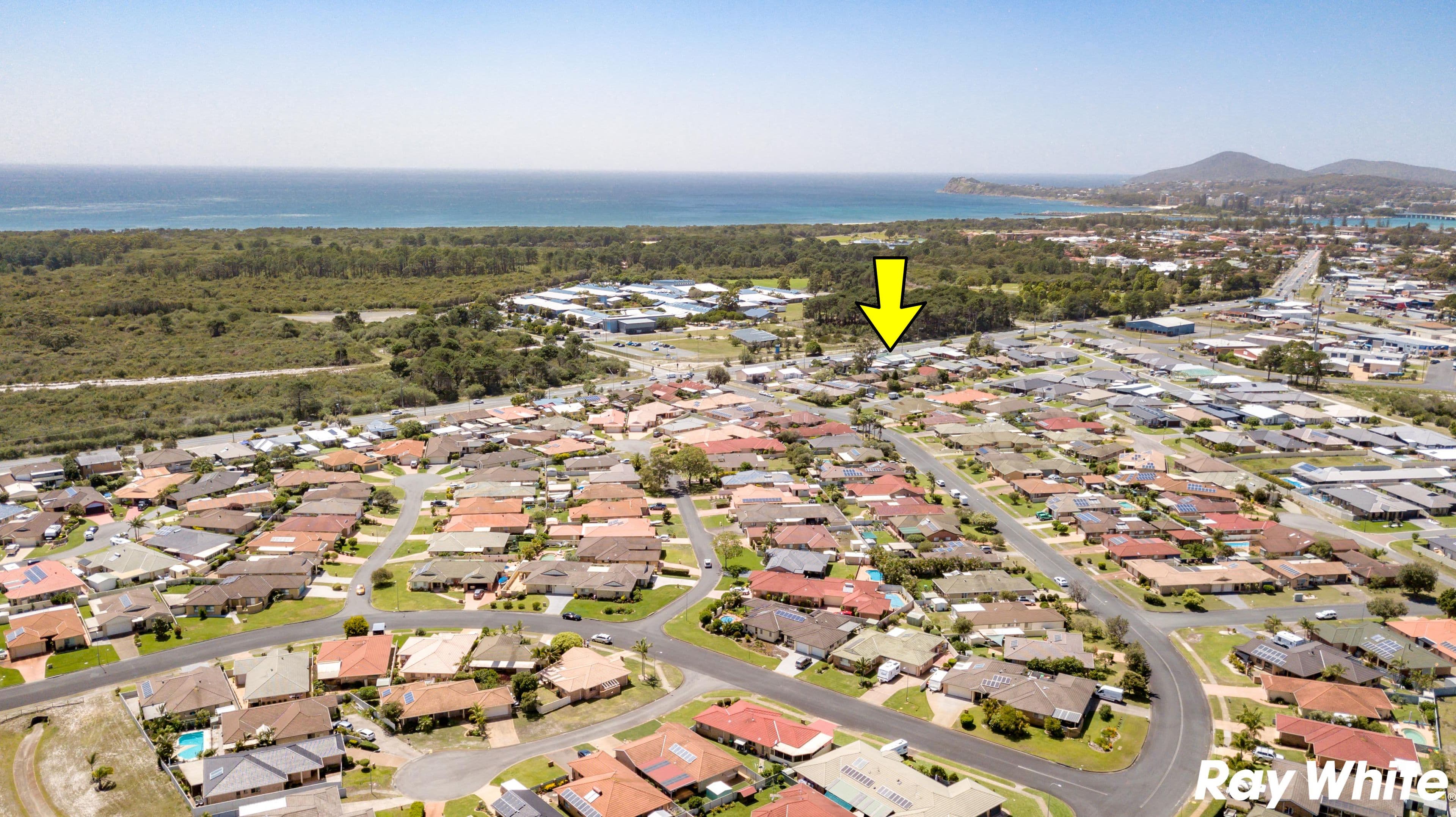 214 The Lakes Way, Tuncurry NSW 2428, Tuncurry - Thumbnail 8