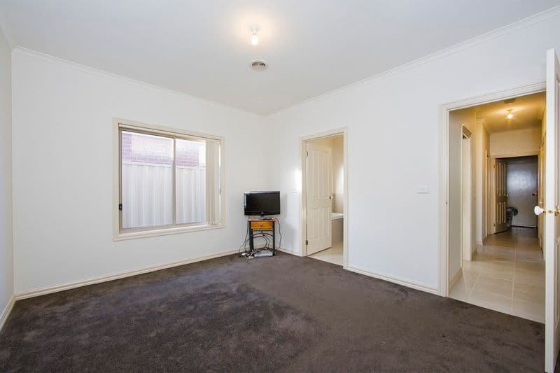 4 Jordyn Street, TARNEIT VIC 3029, Tarneit - Thumbnail 4