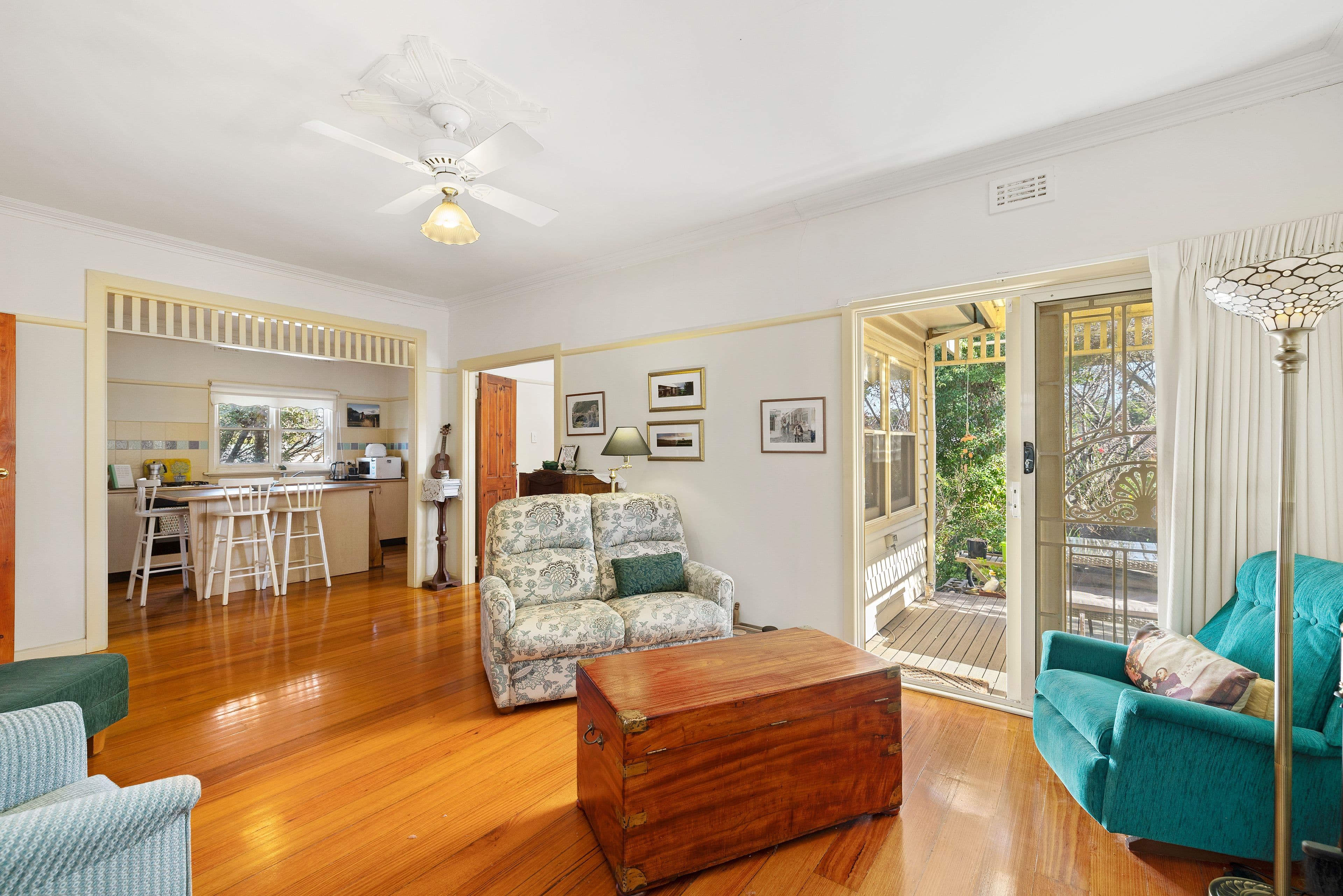76 Wantirna Road, Ringwood VIC 3134, Ringwood - Thumbnail 2