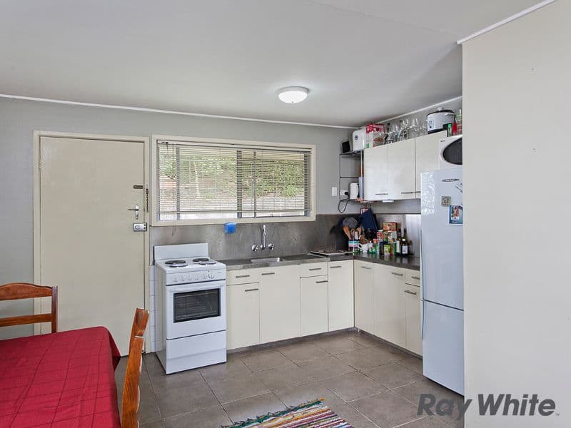 25 Whish Street, WINDSOR QLD 4030, Windsor - Thumbnail 3