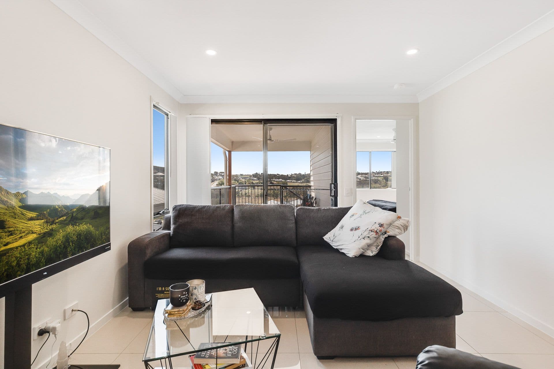 15 Mcinnes Crescent, Glenvale QLD 4350, Glenvale - Thumbnail 4
