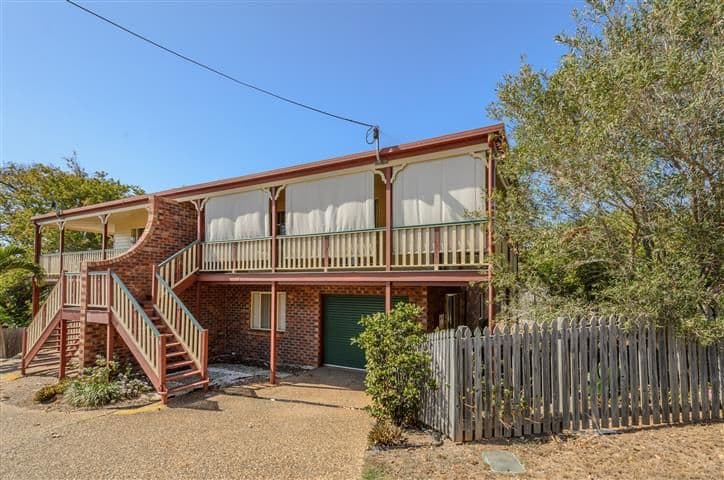 12 Kent Street, West Gladstone QLD 4680, West Gladstone - Image 1