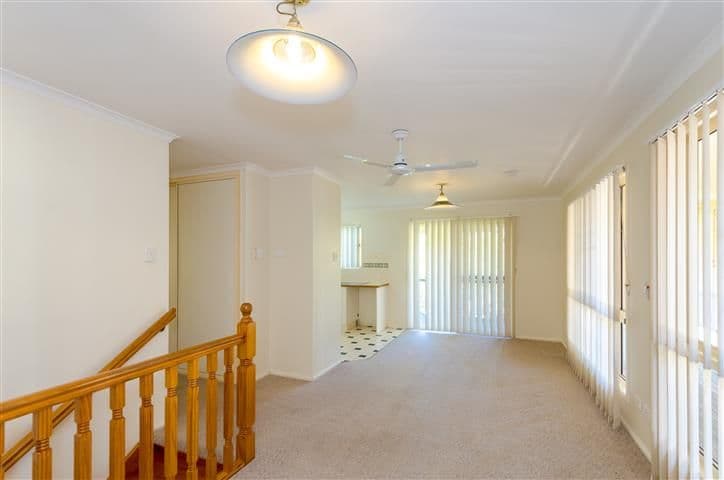 12 Kent Street, West Gladstone QLD 4680, West Gladstone - Thumbnail 2