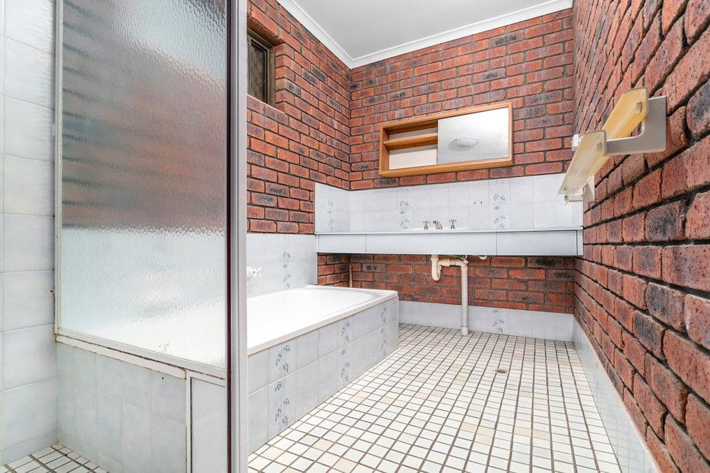 10 Clematis Crescent, Utakarra WA 6530, Utakarra - Thumbnail 5
