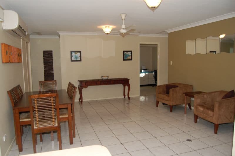 6   Ashwood Close, HILLCREST QLD 4118, Hillcrest - Thumbnail 3