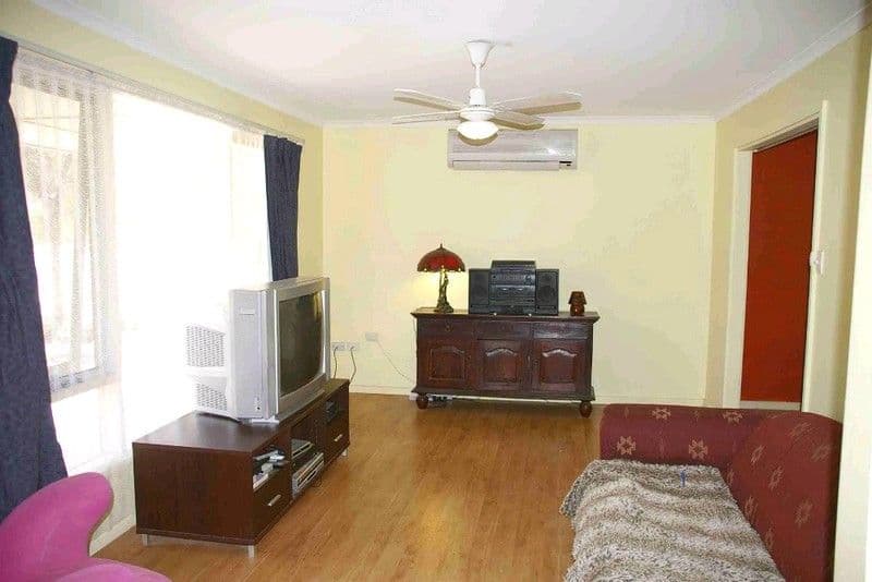 52 Sims Parade, RENMARK SA 5341, Renmark - Thumbnail 4