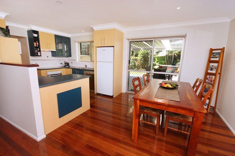 32 Hilltop Crescent, MAROOCHYDORE QLD 4558, Maroochydore - Thumbnail 2