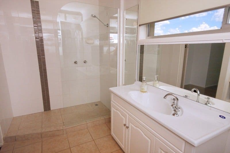 32 Hilltop Crescent, MAROOCHYDORE QLD 4558, Maroochydore - Thumbnail 8
