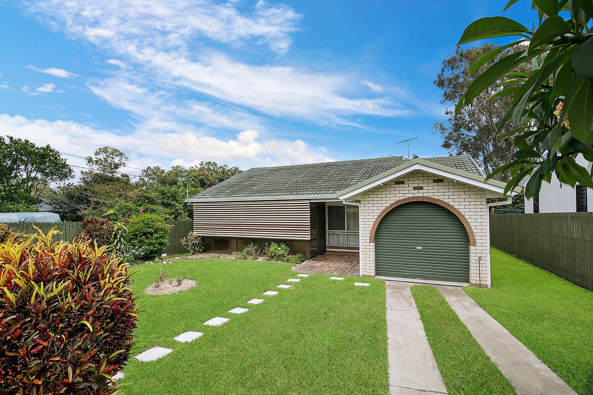 3 Palmtree Avenue, Scarborough QLD 4020, Scarborough - Thumbnail 2