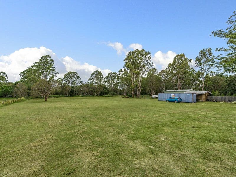 96 Idonia Street, Bridgeman Downs QLD 4035, Bridgeman Downs - Thumbnail 5