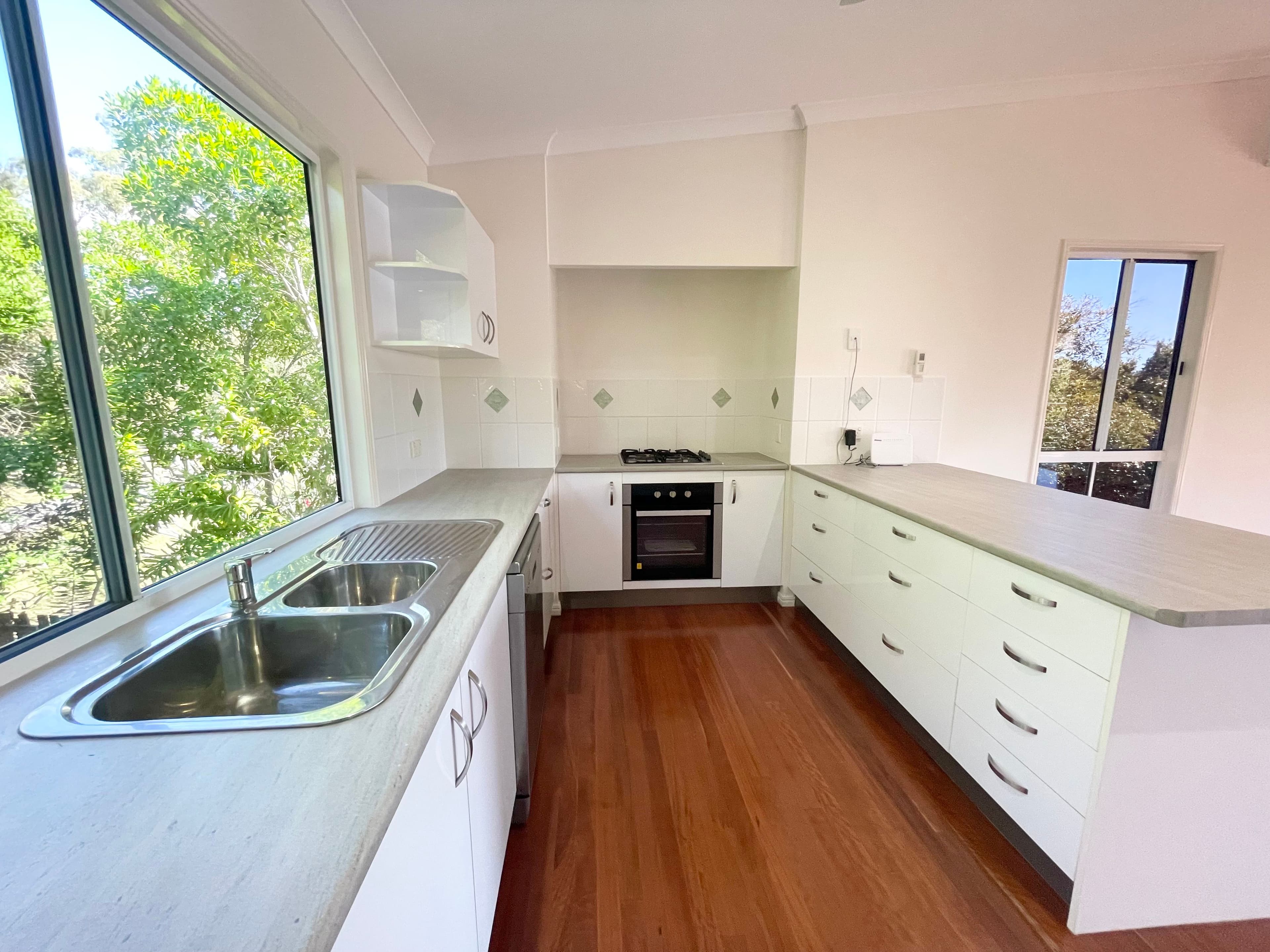19 Partridge Street, Torquay QLD 4655, Torquay - Thumbnail 7