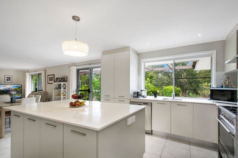 37 Calderwood Road, Landsborough QLD 4550, Landsborough - Thumbnail 2