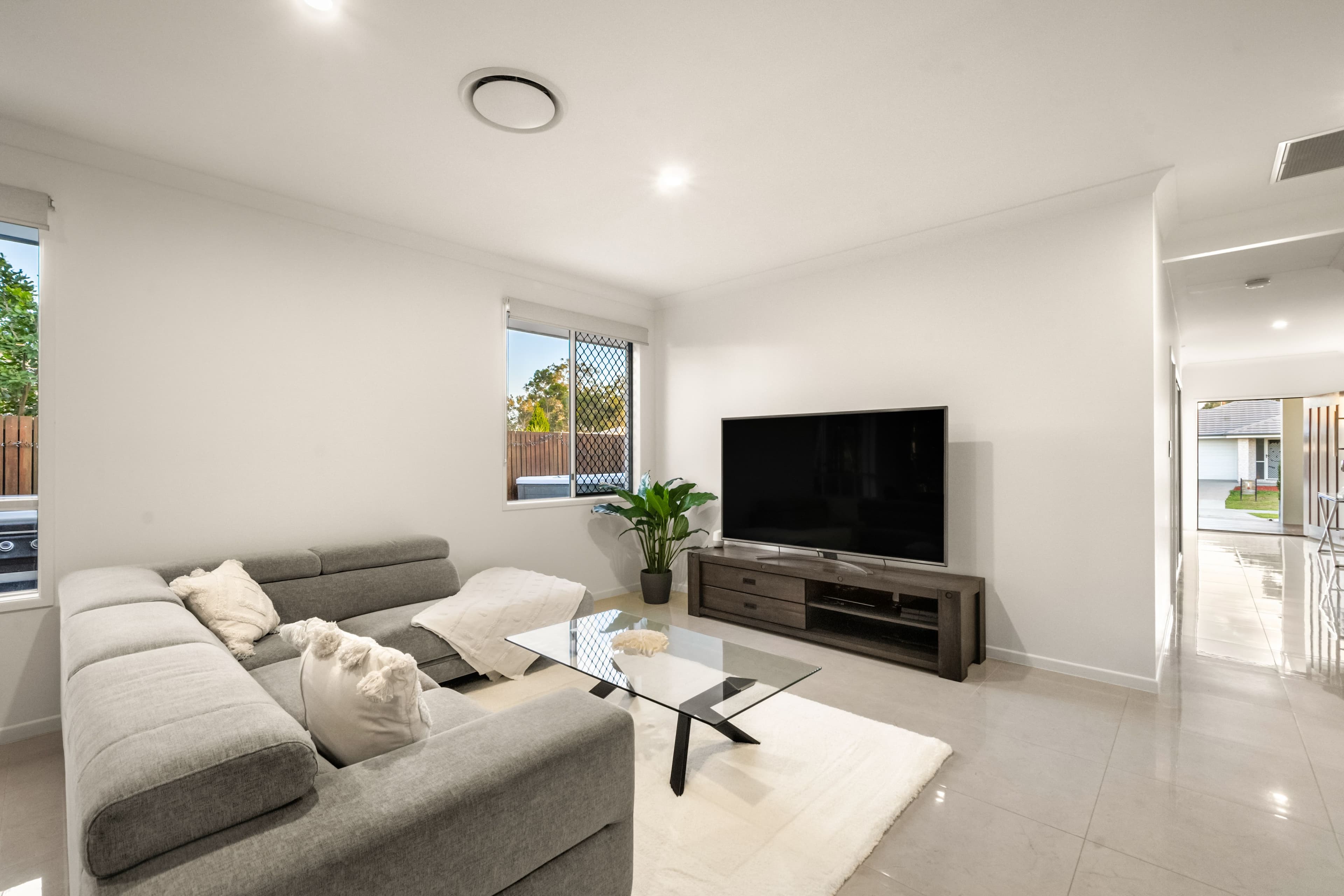 41 Benham Avenue, Kallangur QLD 4503, Kallangur - Thumbnail 7