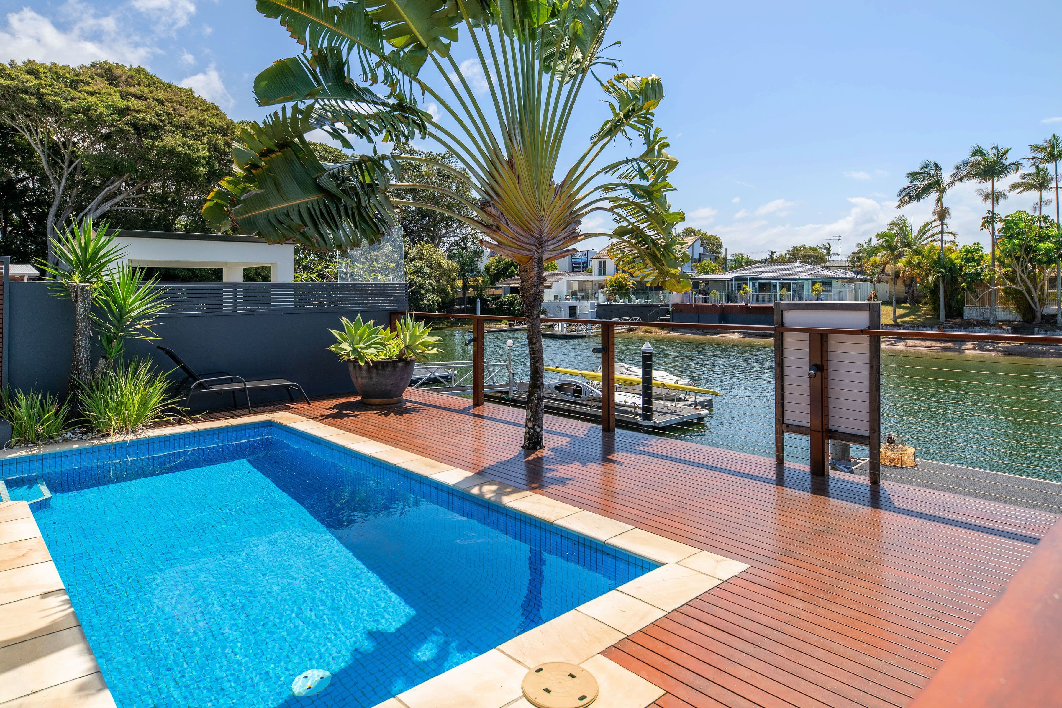 9 Vespa Crescent, Surfers Paradise QLD 4217, Surfers Paradise - Thumbnail 3