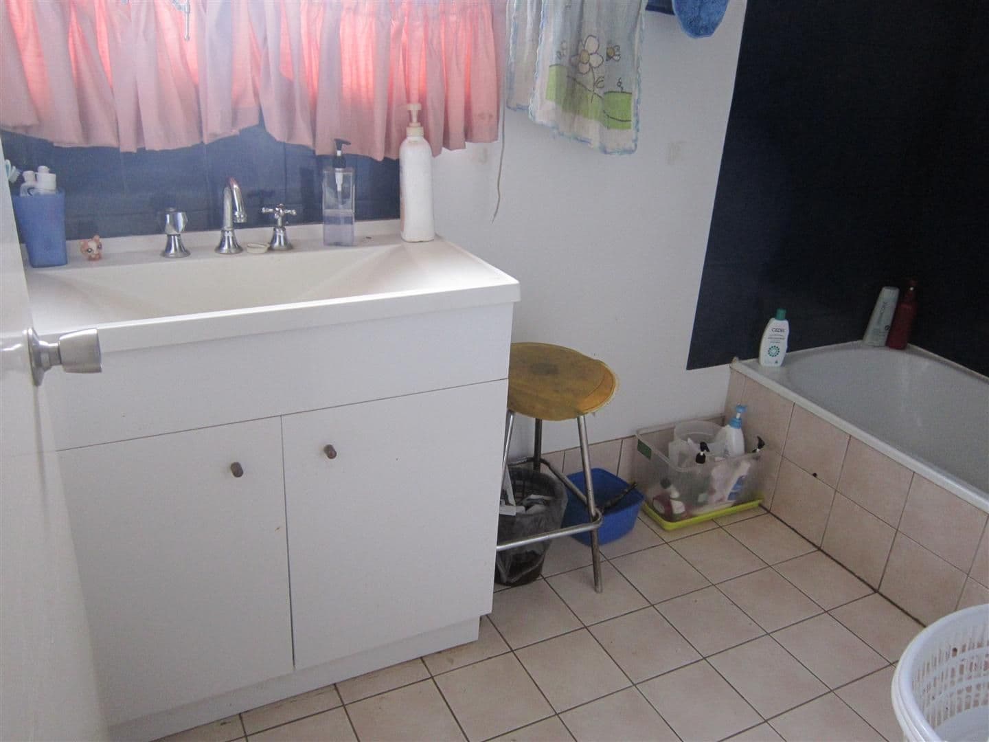 86 James Street, MOUNT MORGAN QLD 4714, Mount Morgan - Thumbnail 7