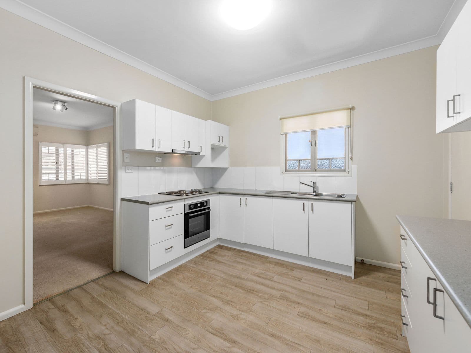 98 Hargreaves Avenue, Chelmer QLD 4068, Chelmer - Thumbnail 8