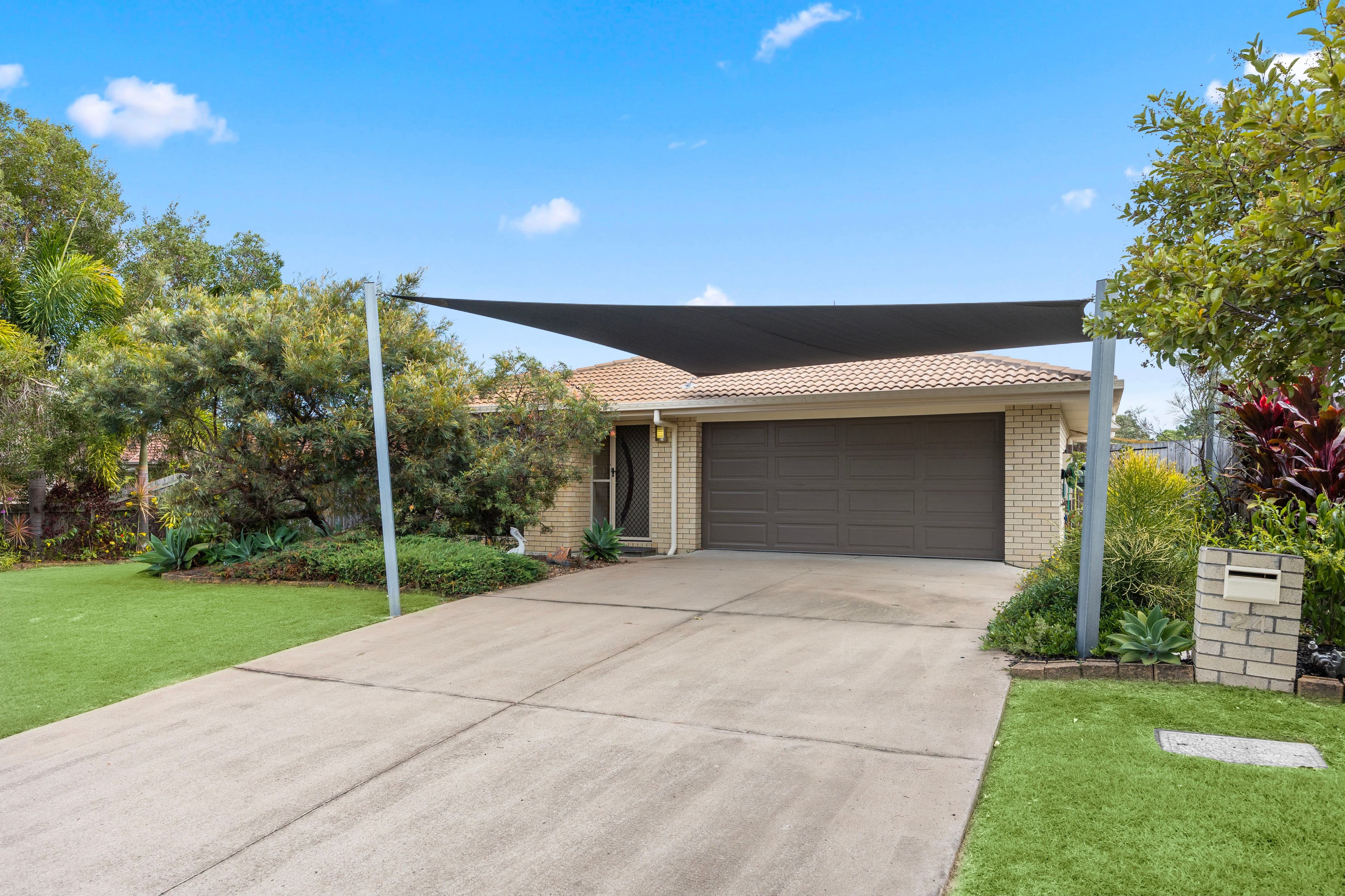 24 Whipbird Court, Urangan QLD 4655, Urangan - Image 1