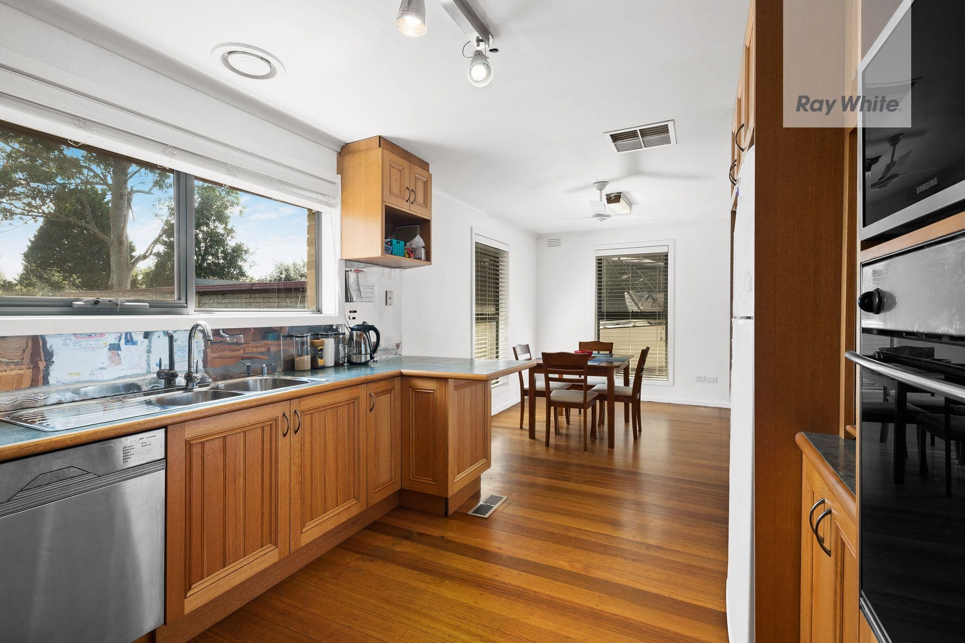 7 Trafalgar Crescent, Bundoora VIC 3083, Bundoora - Image 1