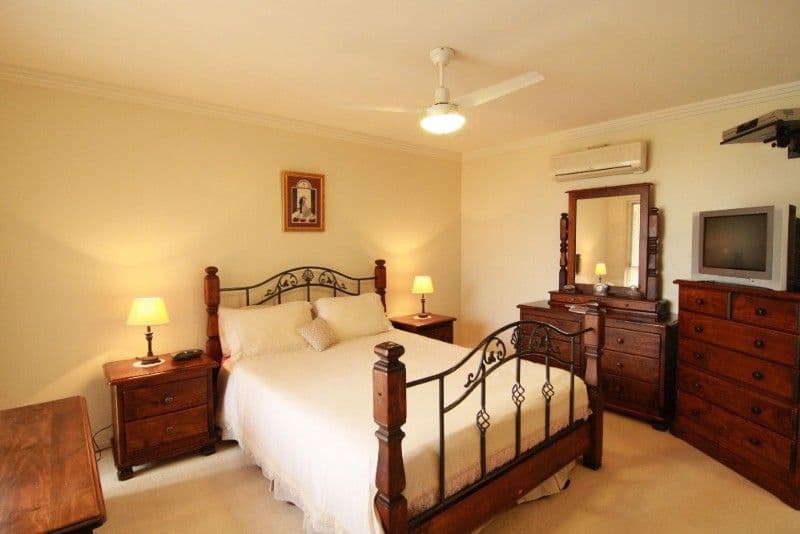 17 Isaac Street, WESTBROOK QLD 4350, Westbrook - Thumbnail 4