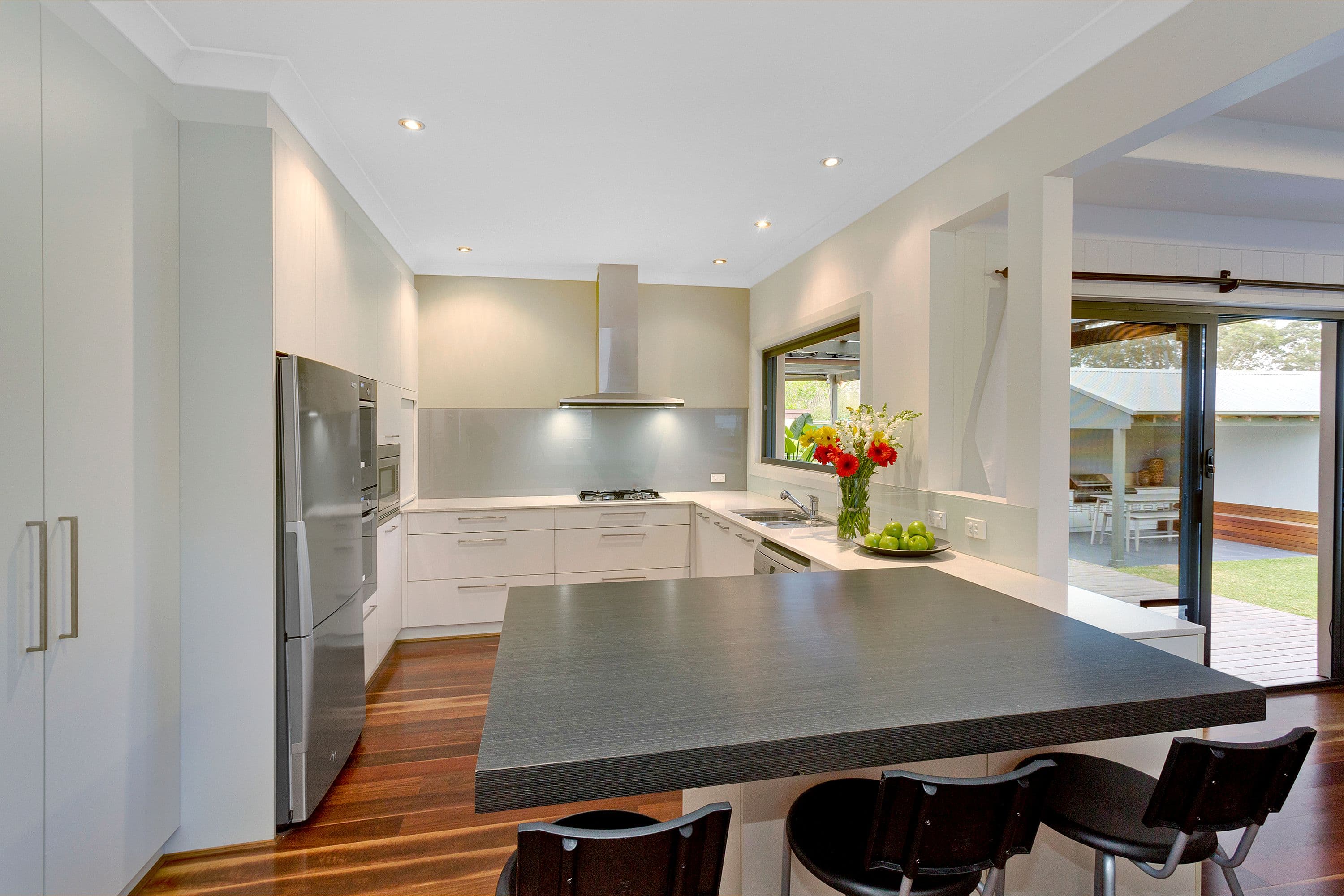 369 Badgers Road, The Range - Thumbnail 3