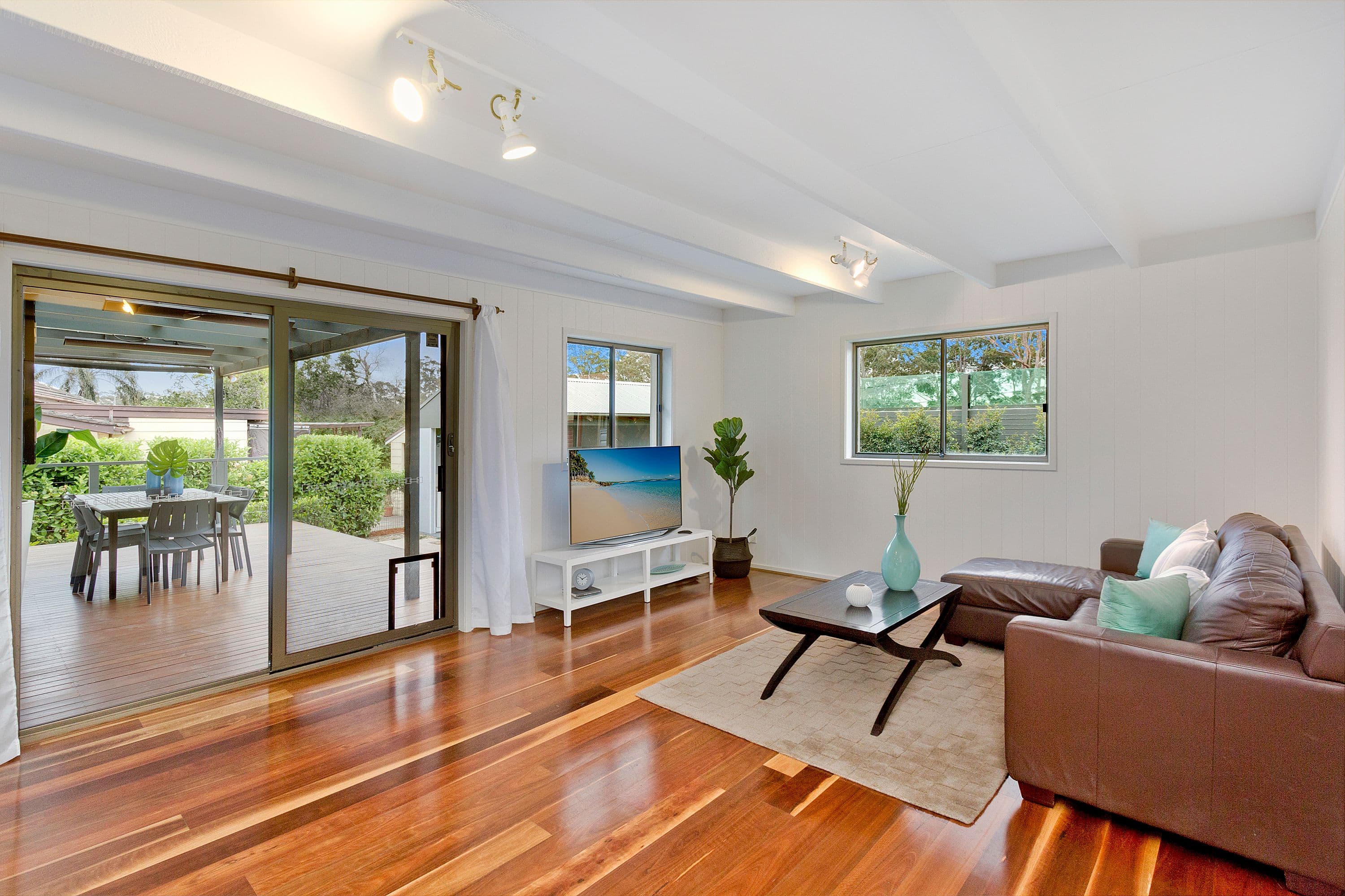 369 Badgers Road, The Range - Thumbnail 4