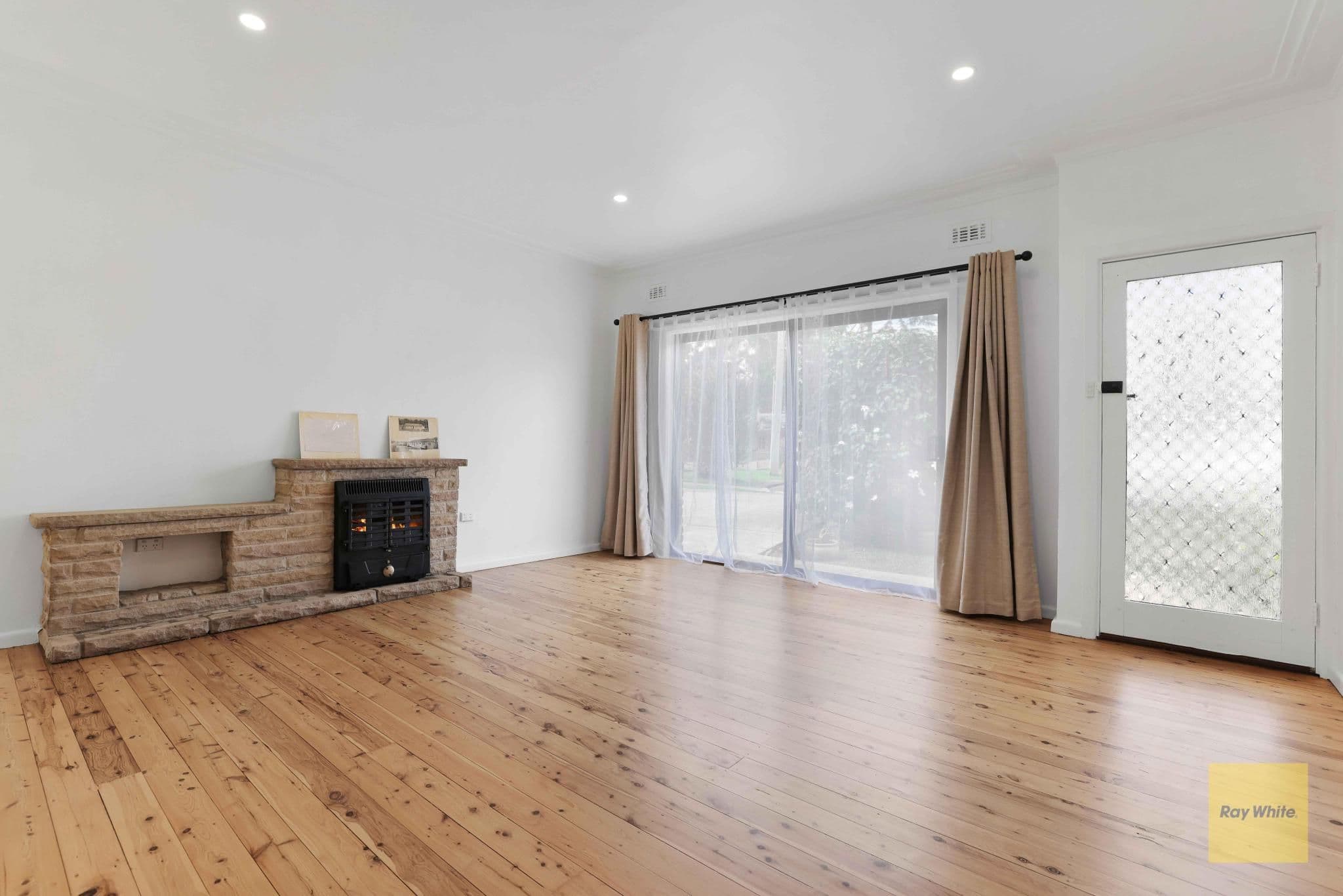 12 Lynwood Avenue, Doonside NSW 2767, Blacktown - Thumbnail 3