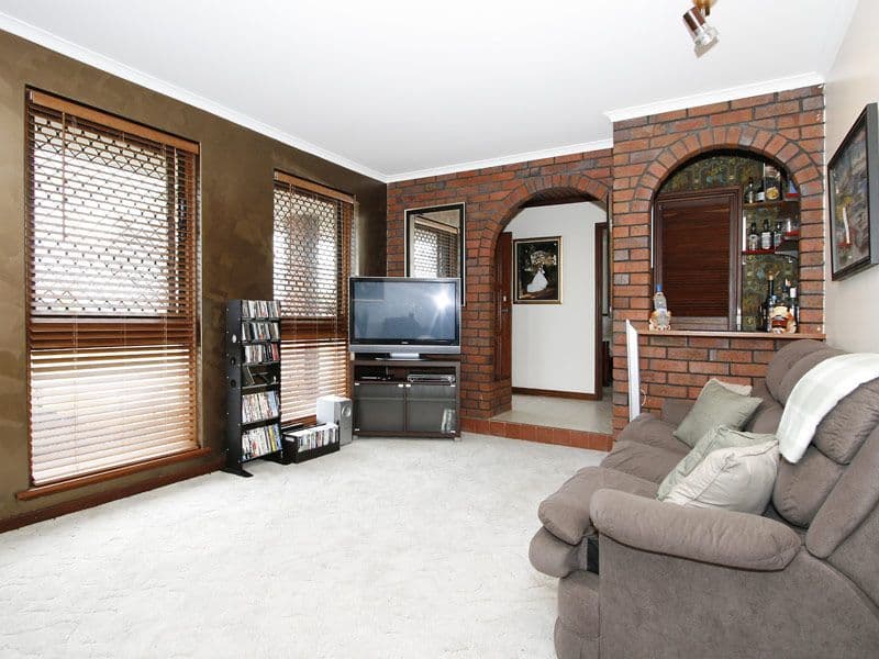 133 Eglinton Crescent, HAMERSLEY WA 6022, Hamersley - Thumbnail 4