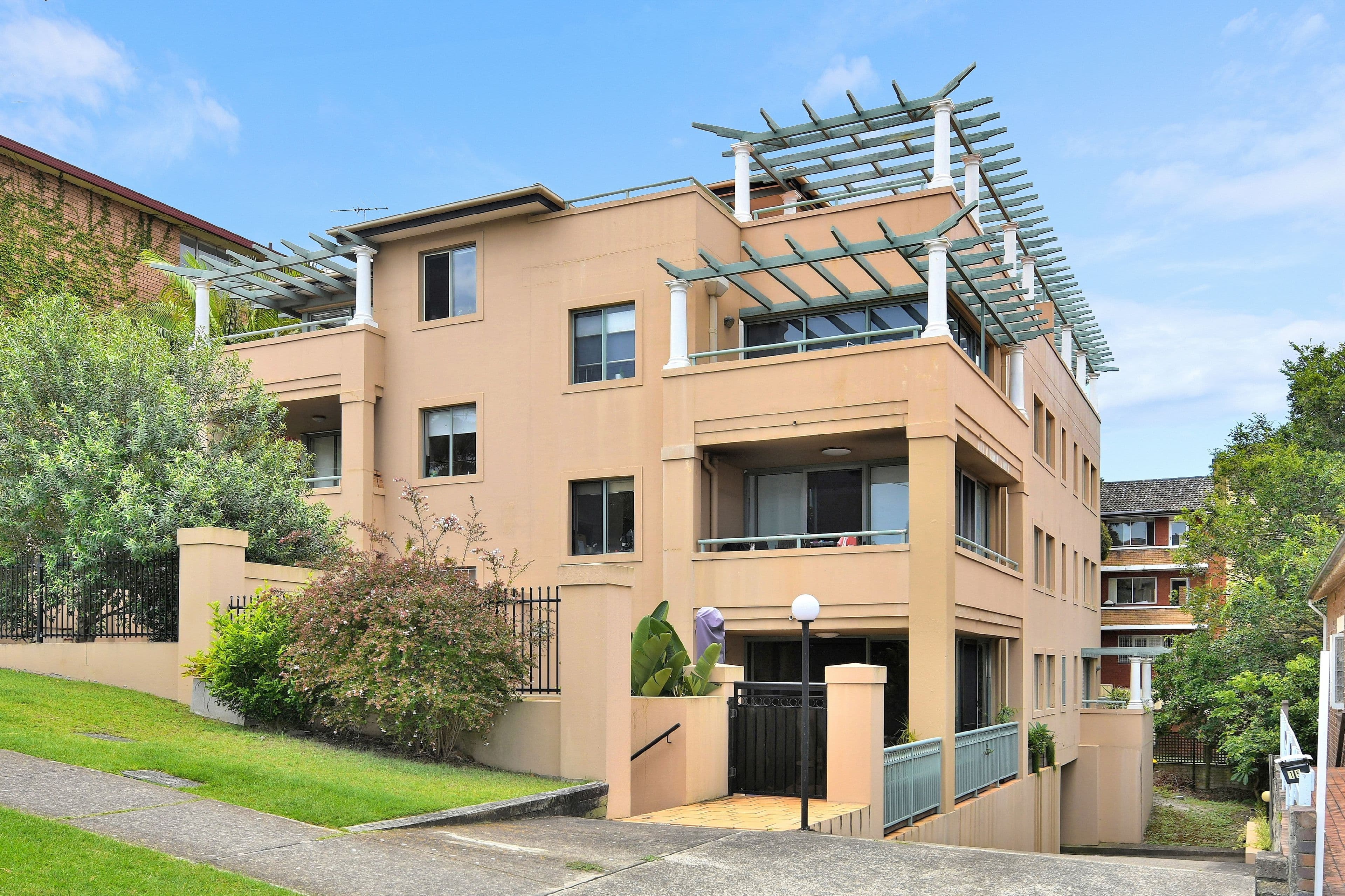 11-13 Hendy Avenue, Coogee NSW 2034, Coogee - Thumbnail 5
