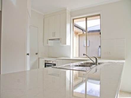 2 Harrison Crescent, Yankalilla SA 5203, Yankalilla - Thumbnail 5