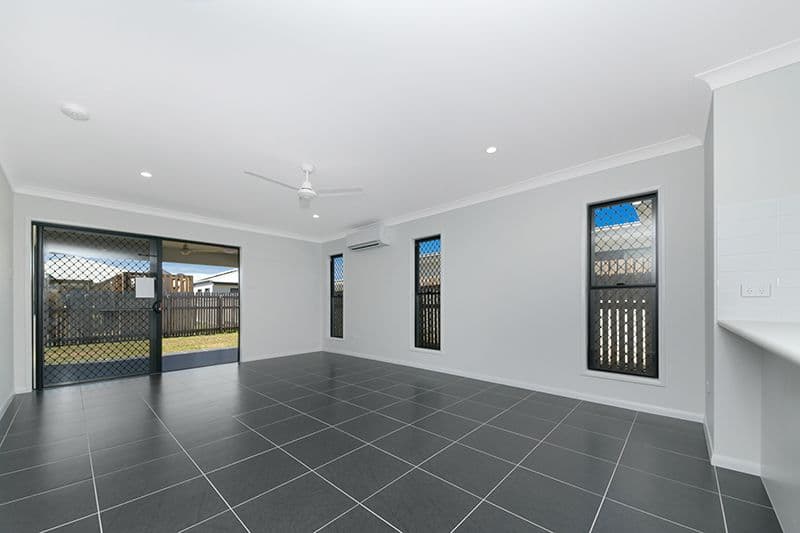 22 Peak Circuit, Cosgrove QLD 4818, Cosgrove - Thumbnail 5