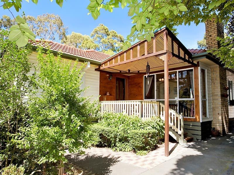 4 Cochrane Street, MITCHAM VIC 3132, Mitcham - Thumbnail 2