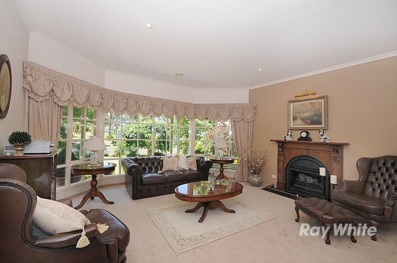 9  The Crescent, NARRE WARREN SOUTH VIC 3805, Narre Warren South - Thumbnail 2